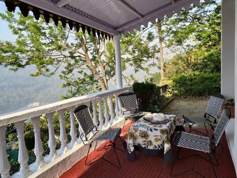 Whistling Thrush Cottage, Bhimtal Nainital Eksteriør billede