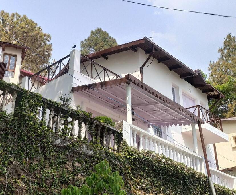 Whistling Thrush Cottage, Bhimtal Nainital Eksteriør billede